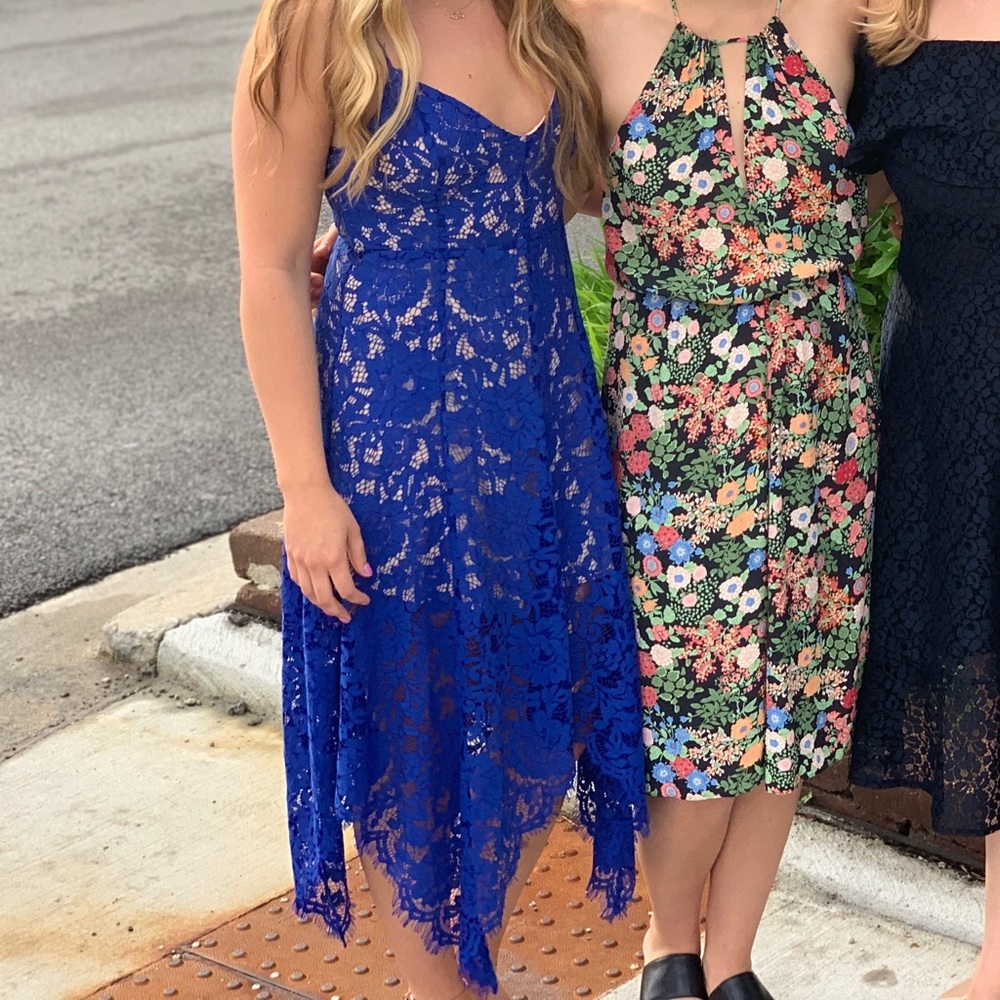 Size S Lulus blue lace dress